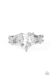 Romantic Reverie - White - Dazzling Diamonds 