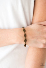 Easy Daisy - Brass - Dazzling Diamonds 